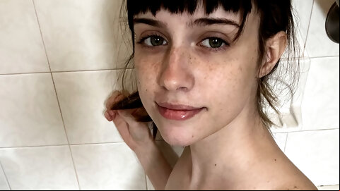 Am I Still Cute Without Makeup? ?
